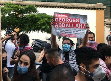 Les soutiens de Georges Abdallah se mobilisent lors de la venue d’Emmanuel Macron à Beyrouth