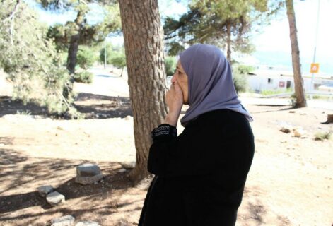 Fatima Radwan au cours d’une visite à Deir Yassin en 2015. (Photo : Dina Elmuti)