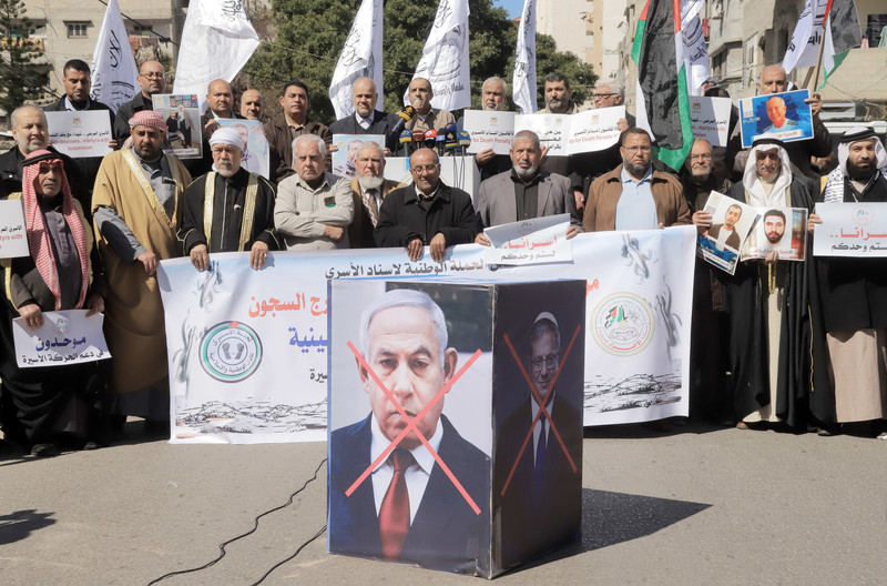 Gaza, 21 février 2023. Des Palestiniens participent à une manifestation de solidarité avec les détenus des prisons israéliennes.