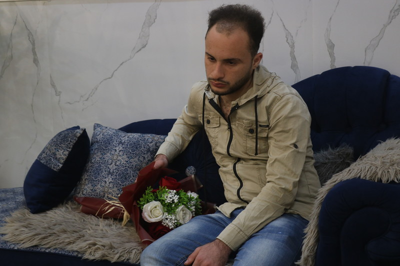 Muhammad Saad est incapable de se rendre compte que sa fiancée a été tuée par Israël et que le mariage n'aura pas lieu