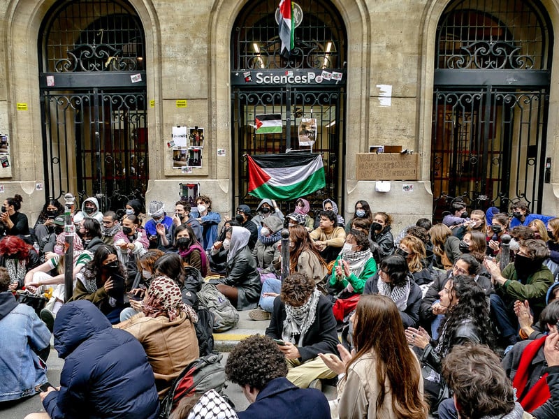 Les étudiants de SciencesPo à Paris ont à tout le moins contrarié l'élite politique française en protestant contre le génocide de Gaza. 