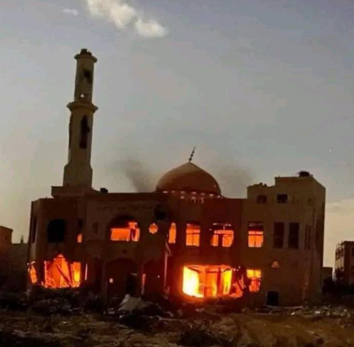 Destruction de la mosquée Badr à Gaza