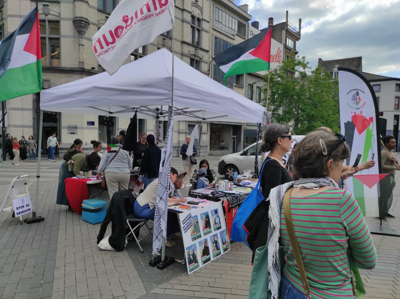 77 ans de Nakba. Action de la Plateforme Charleroi-Palestine.