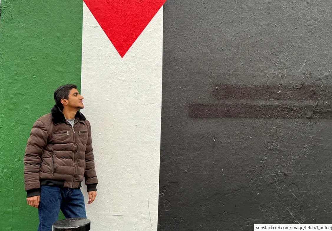 20 avril 2025. Abubaker Abed dans les rues de Dublin. (Photo : avec l'aimable autorisation d'Abubaker Abed)