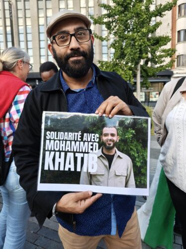 Mobilisation sur la Place Verte à Charleroi en faveur de Mohammed Khatib
