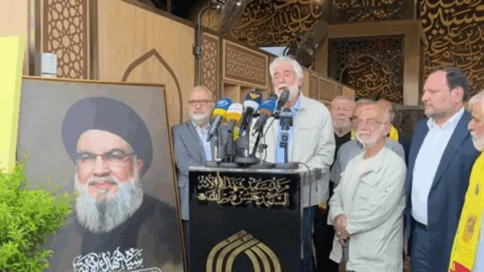 Georges Abdallah durant sa visite au mausolée de Hassan Nasrallah le 22 septembre 2025. Il a notamment déclaré : « Cet endroit représente la dignité du Liban et de la résistance ainsi que la souveraineté du pays. Nous sommes en présence du martyr de la nation. Il est plus que jamais présent dans nos cœurs. Le Sayed des martyrs, qui a offert son sang en sacrifice pour la nation, restera à jamais dans nos cœurs et dans l’histoire »
