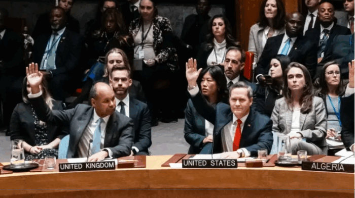 La résolution de l’ONU sur Gaza crée un nouveau « mandat » étranger sur les Palestiniens