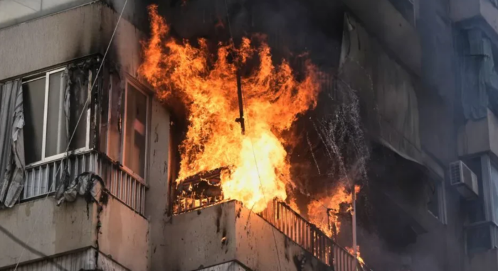 Israël tue un journaliste d'Al Manar TV lors de violentes attaques dans le centre de Beyrouth